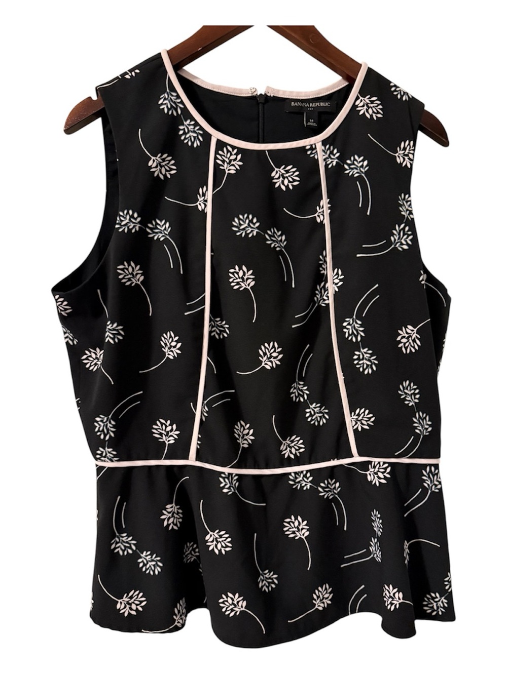 Banana Republic Black Floral Peplum Blouse Size 14 Sleeveless Pink Trim